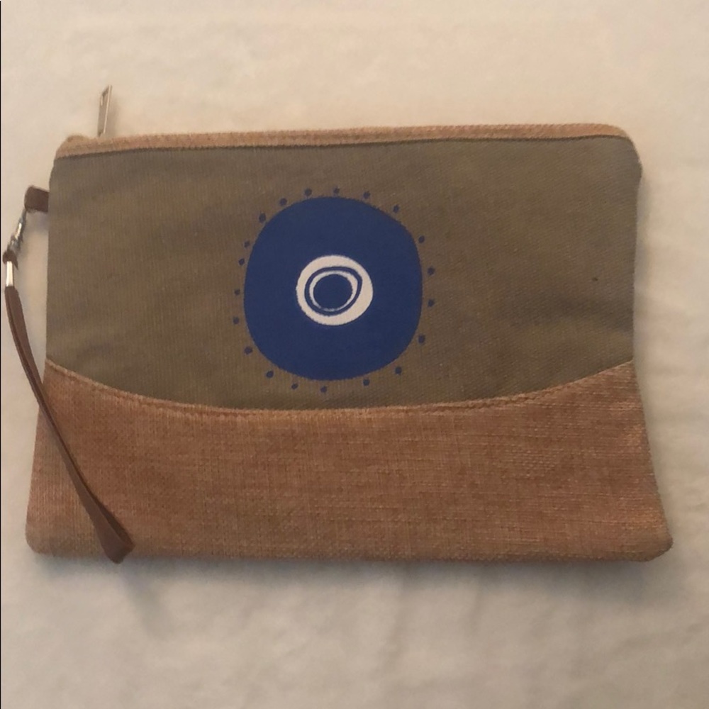 Makeup bag